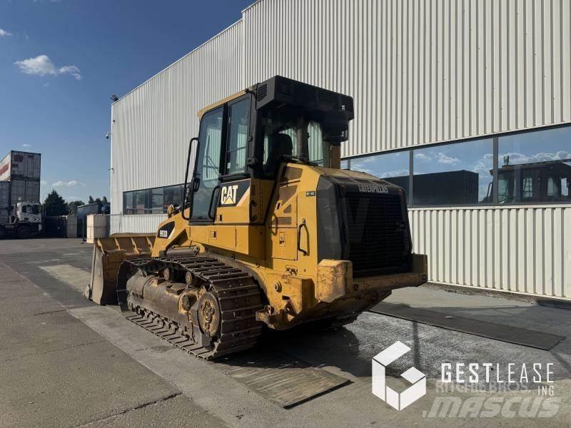 CAT 963D لوادر زحافة