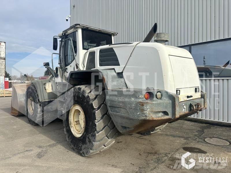 Liebherr L580 لوادر بعجل