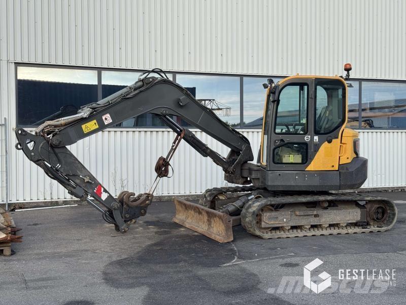 Volvo ECR88 D حفارات صغيرة أقل من 7 طن (حفارات صغيرة)