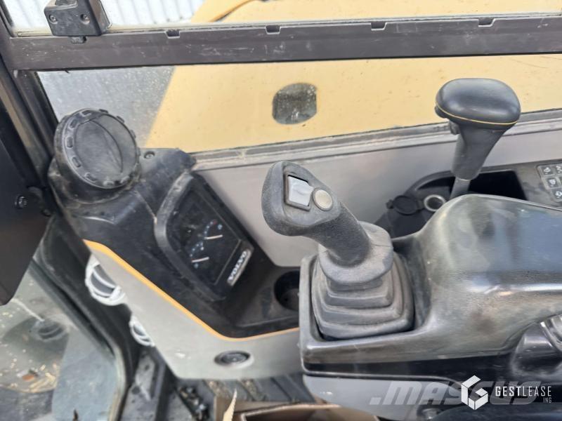 Volvo ECR88 D حفارات صغيرة أقل من 7 طن (حفارات صغيرة)