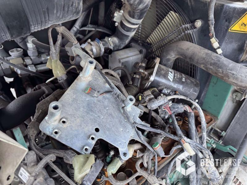 Volvo L30G لوادر بعجل