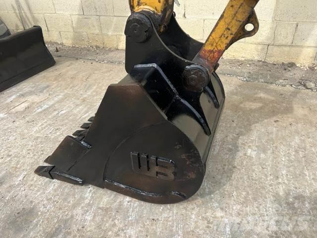 CAT 303.5E2 حفارات صغيرة أقل من 7 طن (حفارات صغيرة)