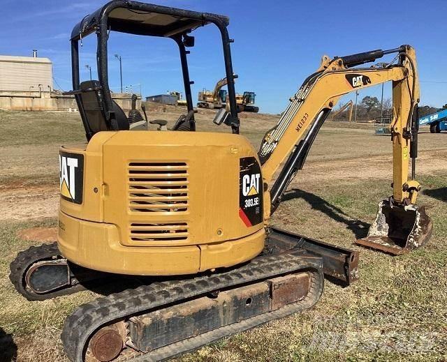 CAT 303.5E2 CR حفارات صغيرة أقل من 7 طن (حفارات صغيرة)