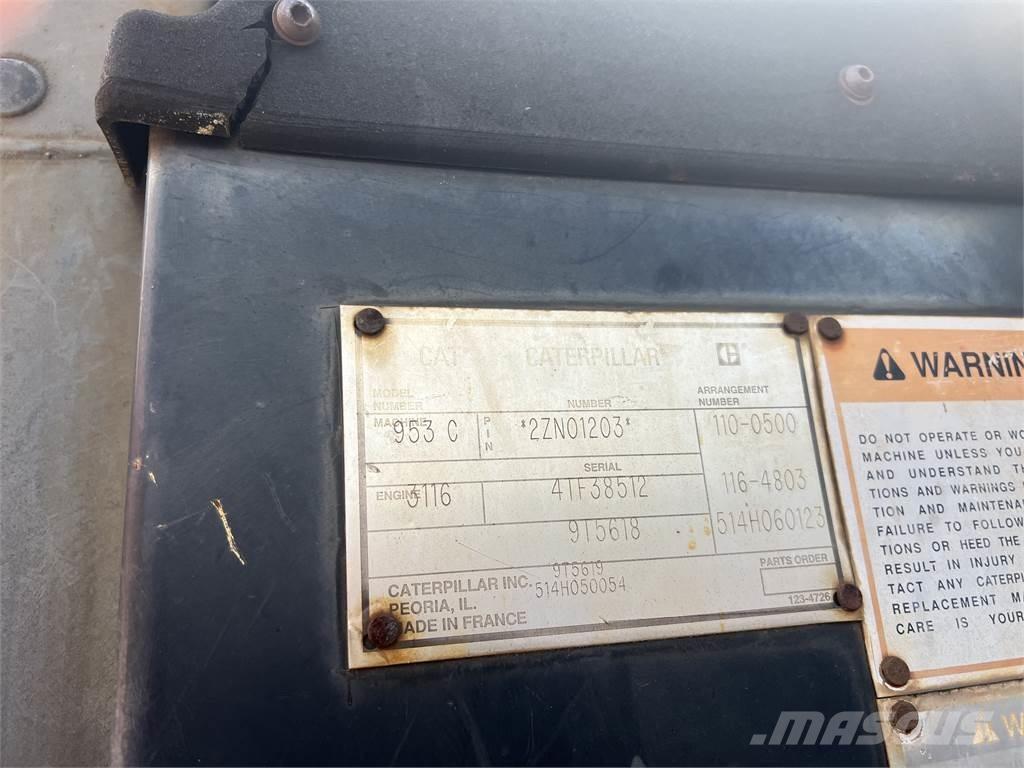 CAT 953C بلدوزرات مجنزرة