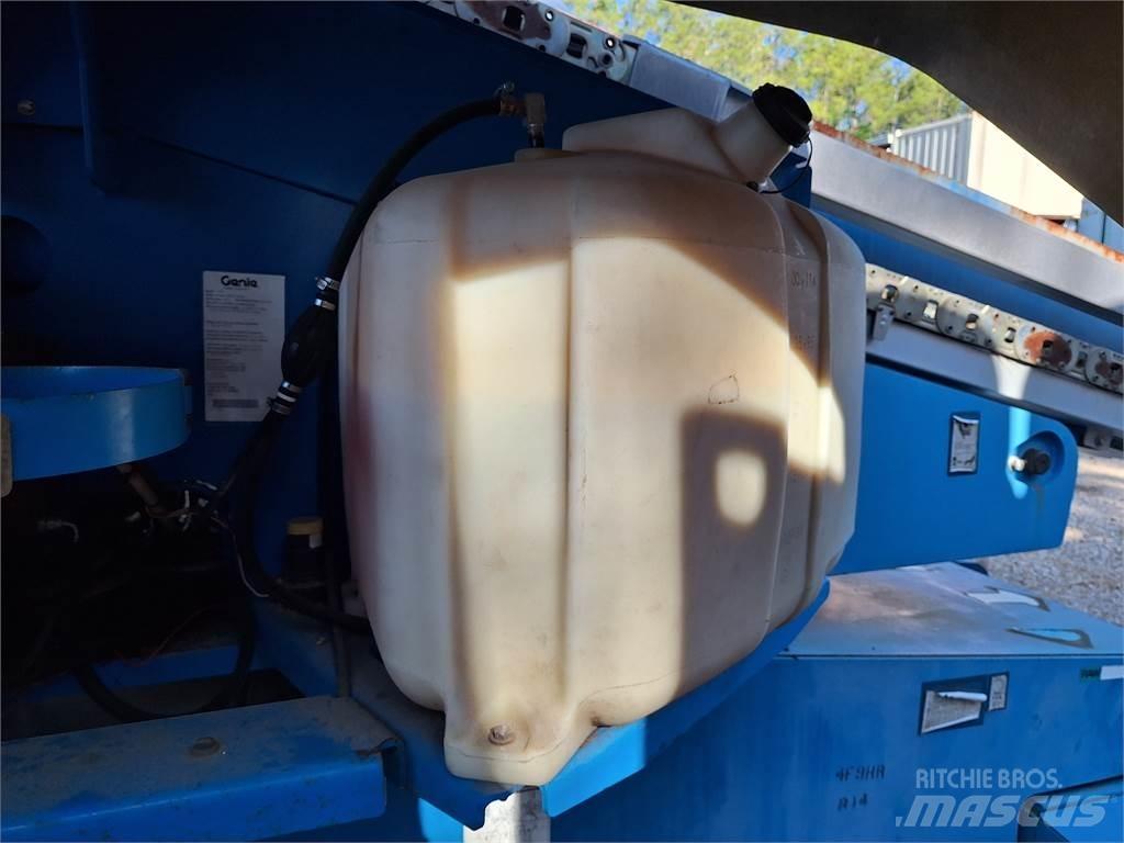 Genie S-60 أخرى