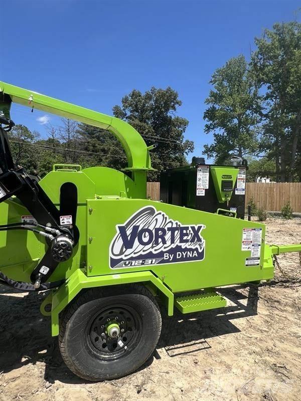 Vortex V-12 ماكينات تقطيع أخشاب الحراجة