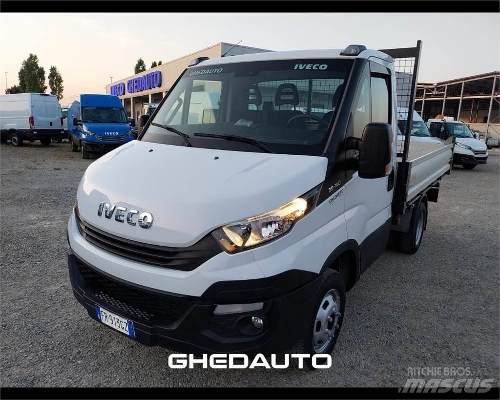 Iveco 35C14 هيكل صندوقي