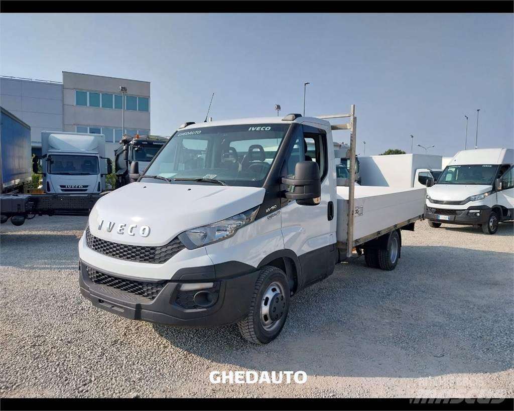 Iveco 35C15 هيكل صندوقي