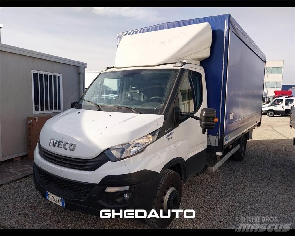 Iveco 65C15 شاحنات ذات هيكل صندوقي