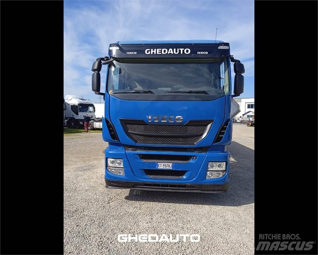 Iveco AS260S48Y شاحنات ذات هيكل صندوقي