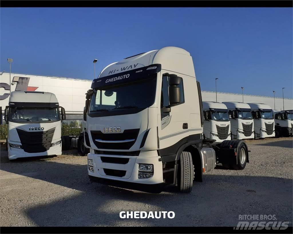 Iveco AS440S48T/P شاحنات ذات هيكل صندوقي