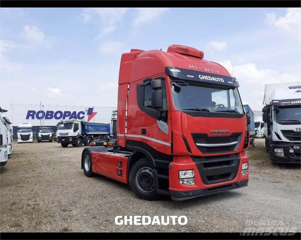 Iveco AS440S48T/P شاحنات ذات هيكل صندوقي