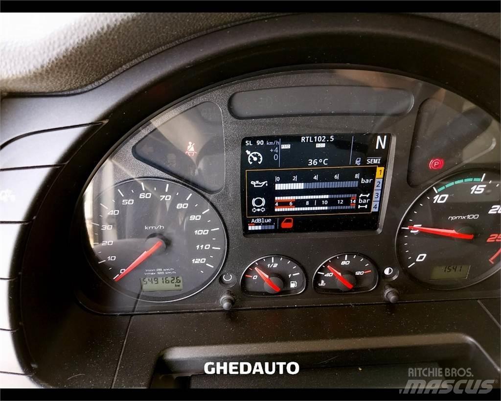 Iveco AS440S48T/P شاحنات ذات هيكل صندوقي