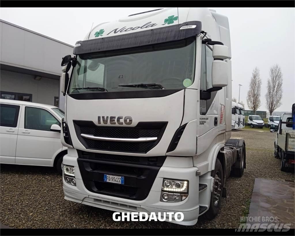 Iveco AS440ST/P شاحنات ذات هيكل صندوقي