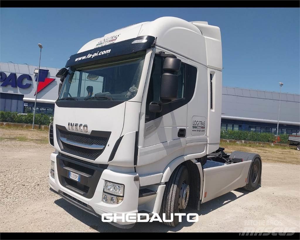 Iveco AS440ST/P شاحنات ذات هيكل صندوقي