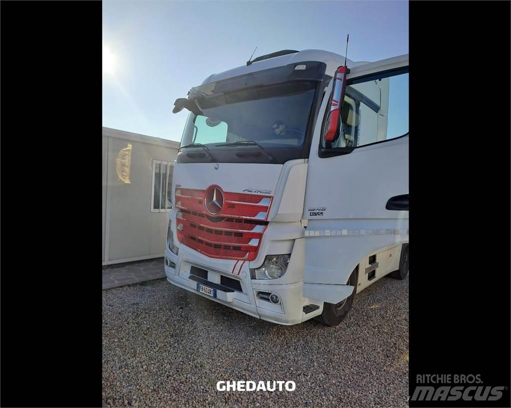 Mercedes-Benz ACTROS شاحنات ذات هيكل صندوقي