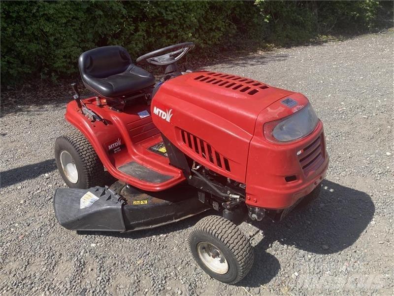 MTD RF 125 جرارات مدمجة
