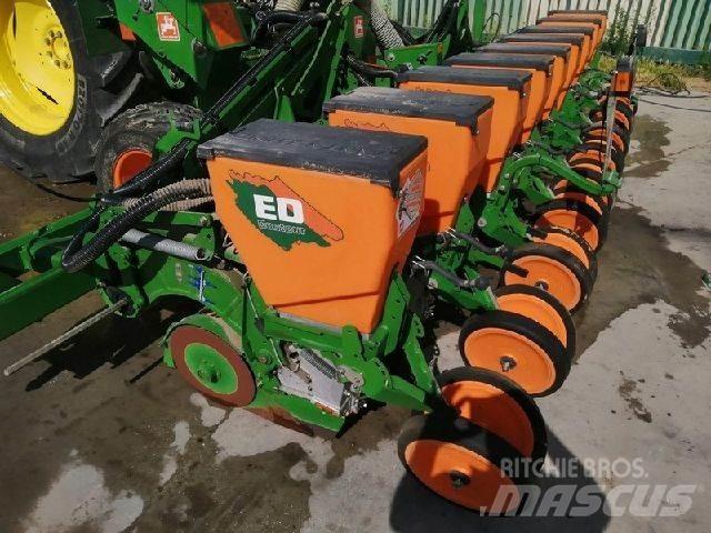 Amazone ED 602 K ماكينات وملحقات البذر الأخرى