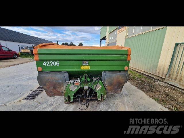 Amazone ZAM 2500 معدات فرد المواد المعدنية