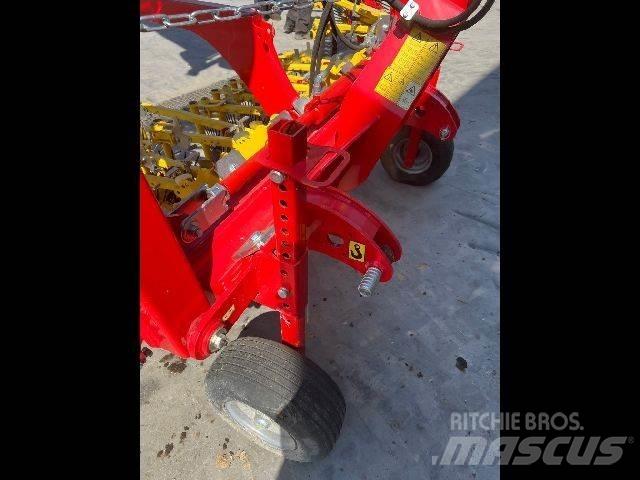 APV RH 600 M1 ماكينات وملحقات زراعة أخرى
