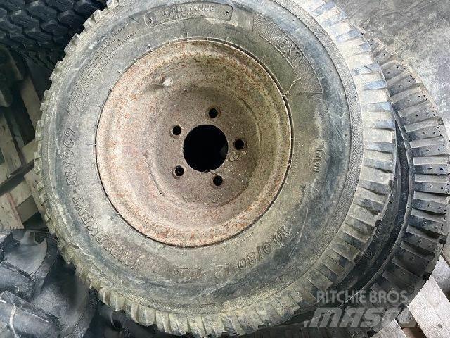BKT 10.0/80-12 ماكينات زراعية أخرى