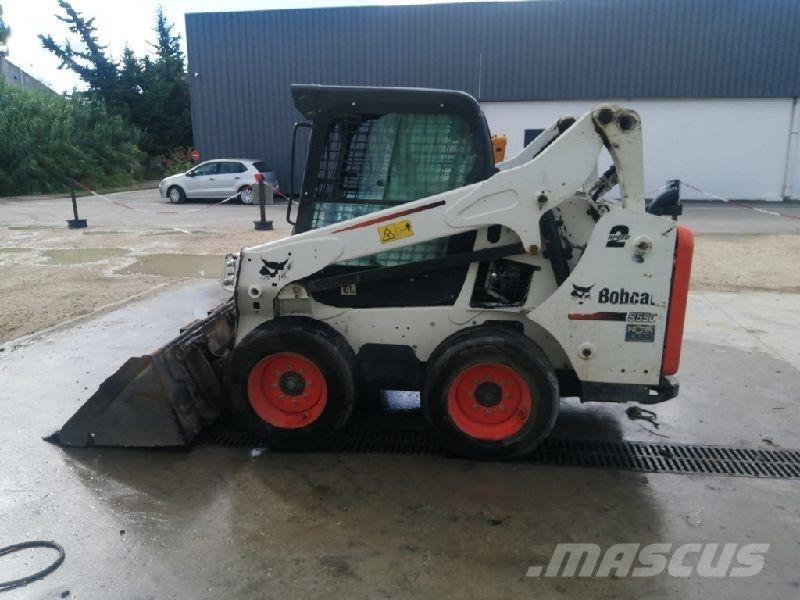 Bobcat S590 لوادر بعجل