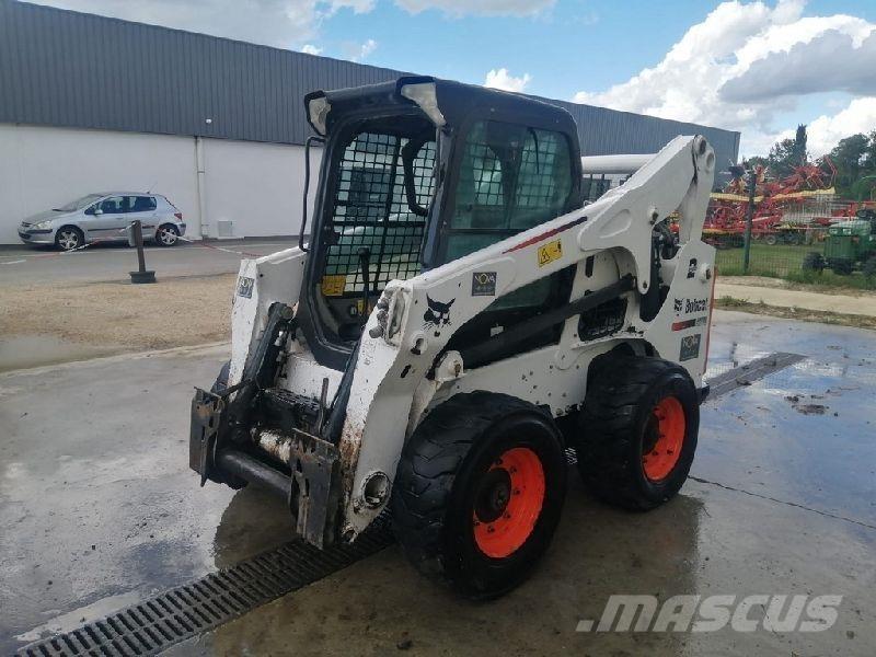 Bobcat S770 لوادر بعجل