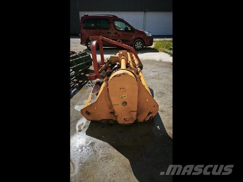  Chabas GU300BS زلاقات ميدانية