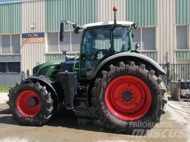 Fendt 718 VARIO الجرارات