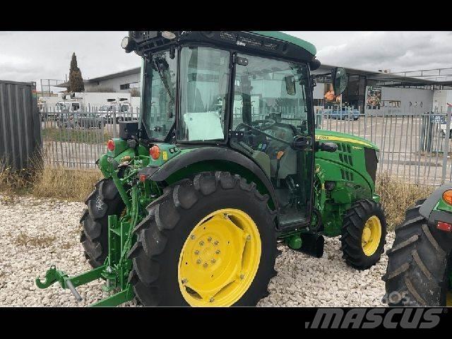 John Deere 5090GV الجرارات