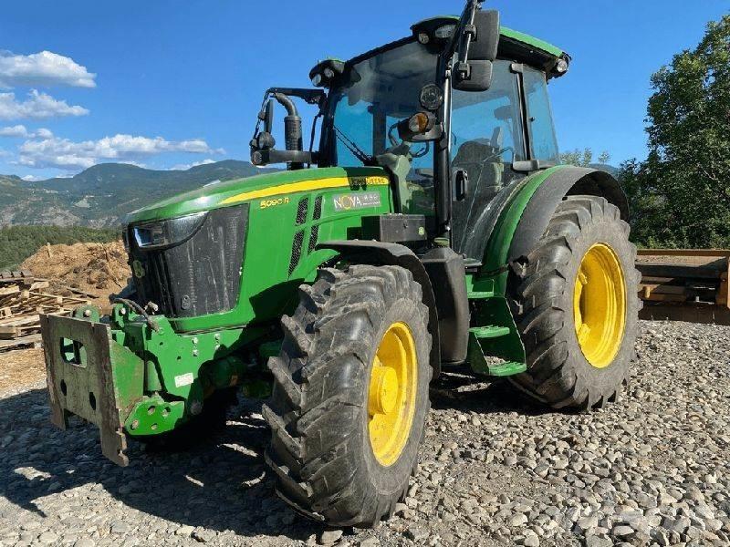 John Deere 5090R الجرارات