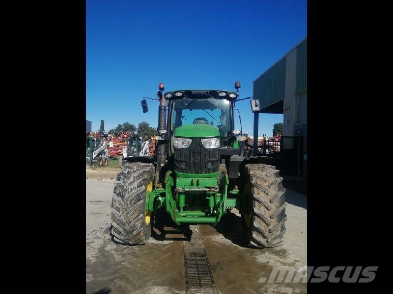 John Deere 6150R الجرارات