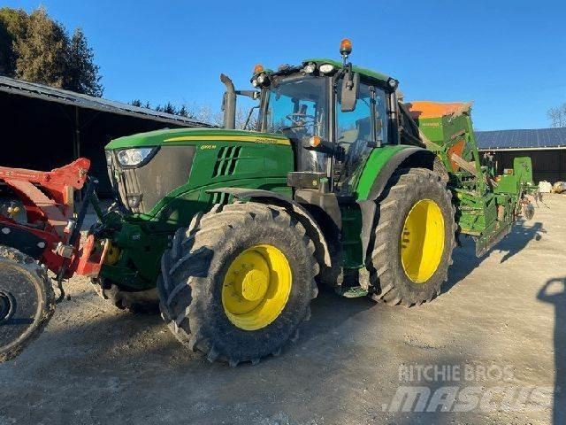 John Deere 6195 M الجرارات
