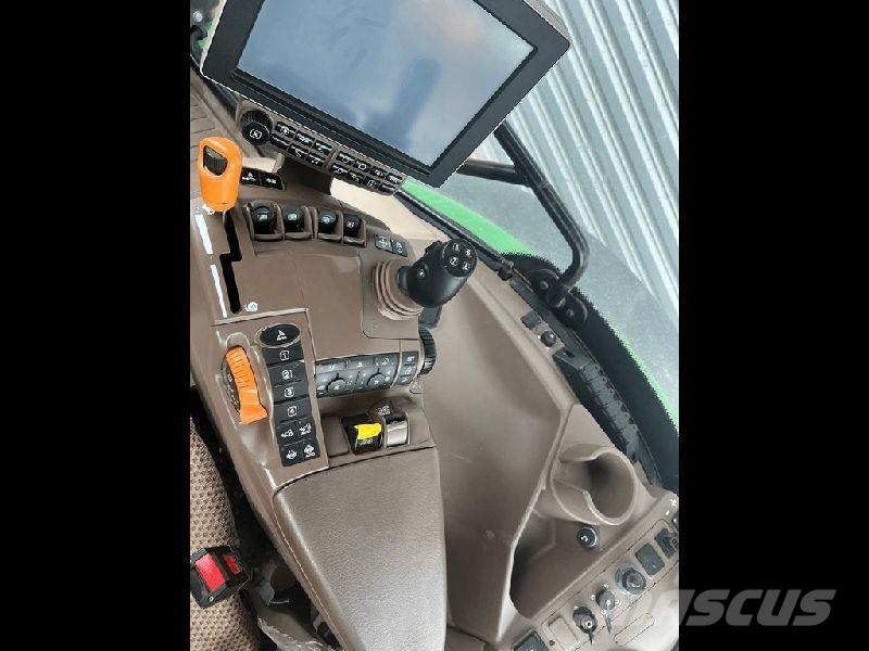 John Deere 6195R الجرارات