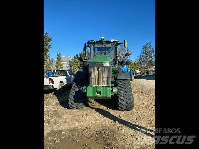 John Deere 8RX410 الجرارات