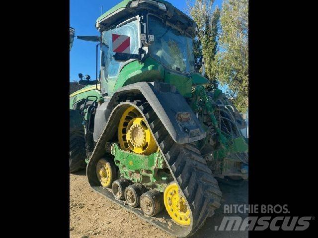 John Deere 8RX410 الجرارات