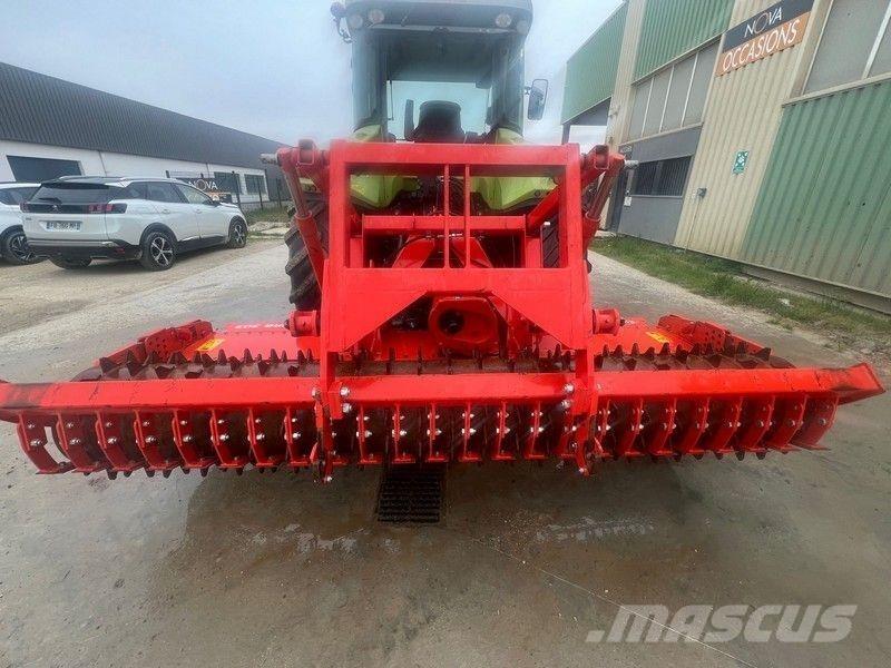 Kuhn HRB 303 D كاسحات