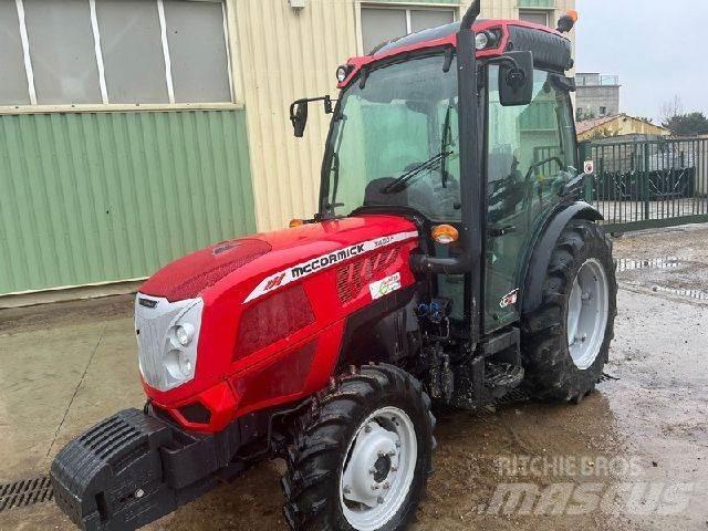 McCormick X4.50F الجرارات