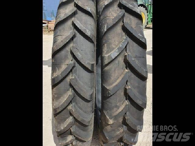 Michelin XM 25 ماكينات زراعية أخرى