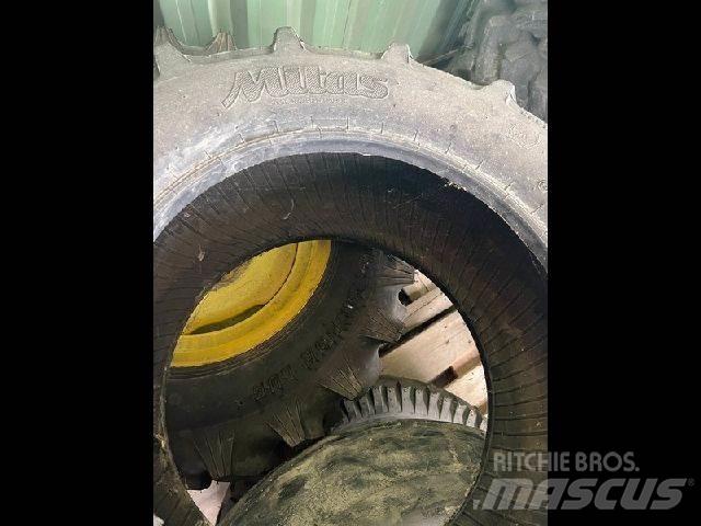 Mitas 260/70R16 ماكينات زراعية أخرى