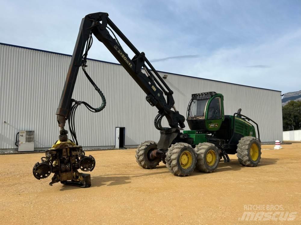 John Deere 1270G قاطعات وجامعات الأشجار