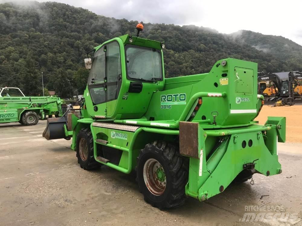 Merlo R38.16 مناولات متداخلة
