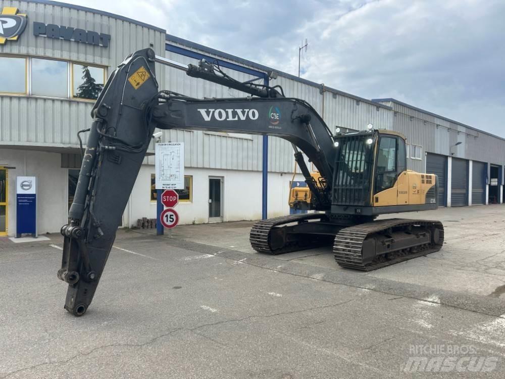 Volvo EC210CL حفارات زحافة