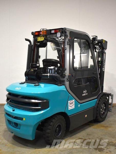 Baoli KBD 35 شاحنات الديزل