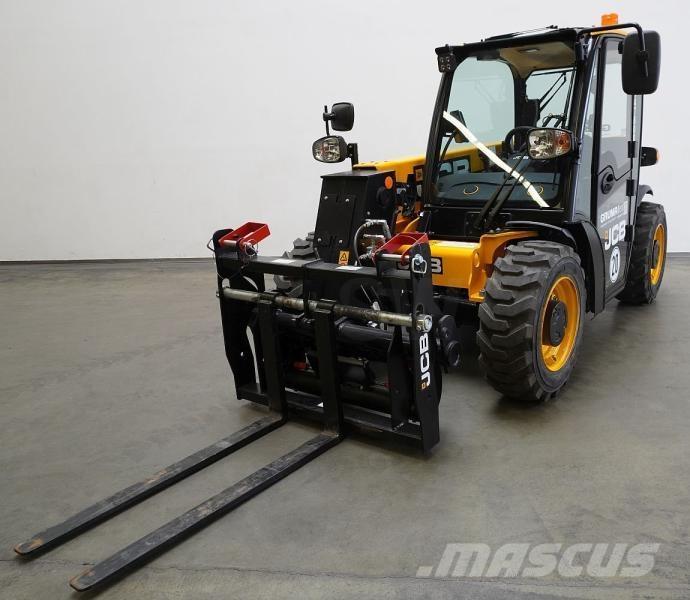 JCB 514-40 مناولات متداخلة