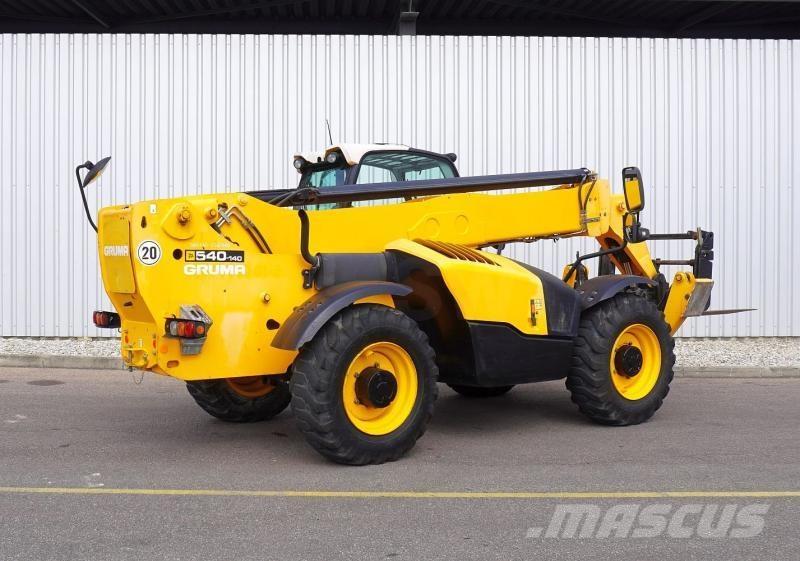 JCB 540-140 مناولات متداخلة