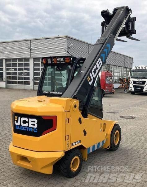JCB TLT35-22E مناولات متداخلة