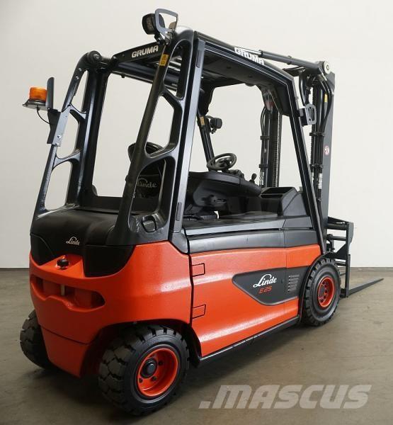 Linde E 25 387 شاحنات ذات رافعات شوكية تعمل بالكهرباء
