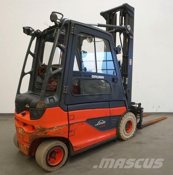 Linde E 25 387 شاحنات ذات رافعات شوكية تعمل بالكهرباء