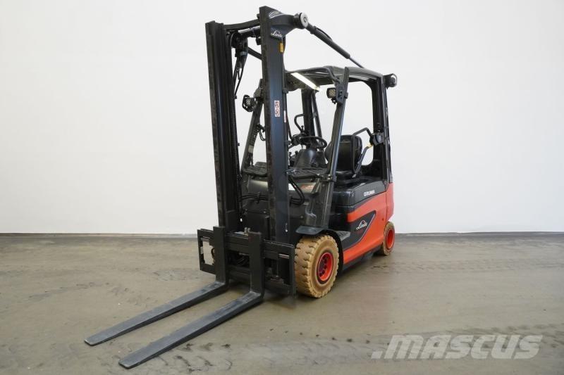Linde E 25 387 شاحنات ذات رافعات شوكية تعمل بالكهرباء